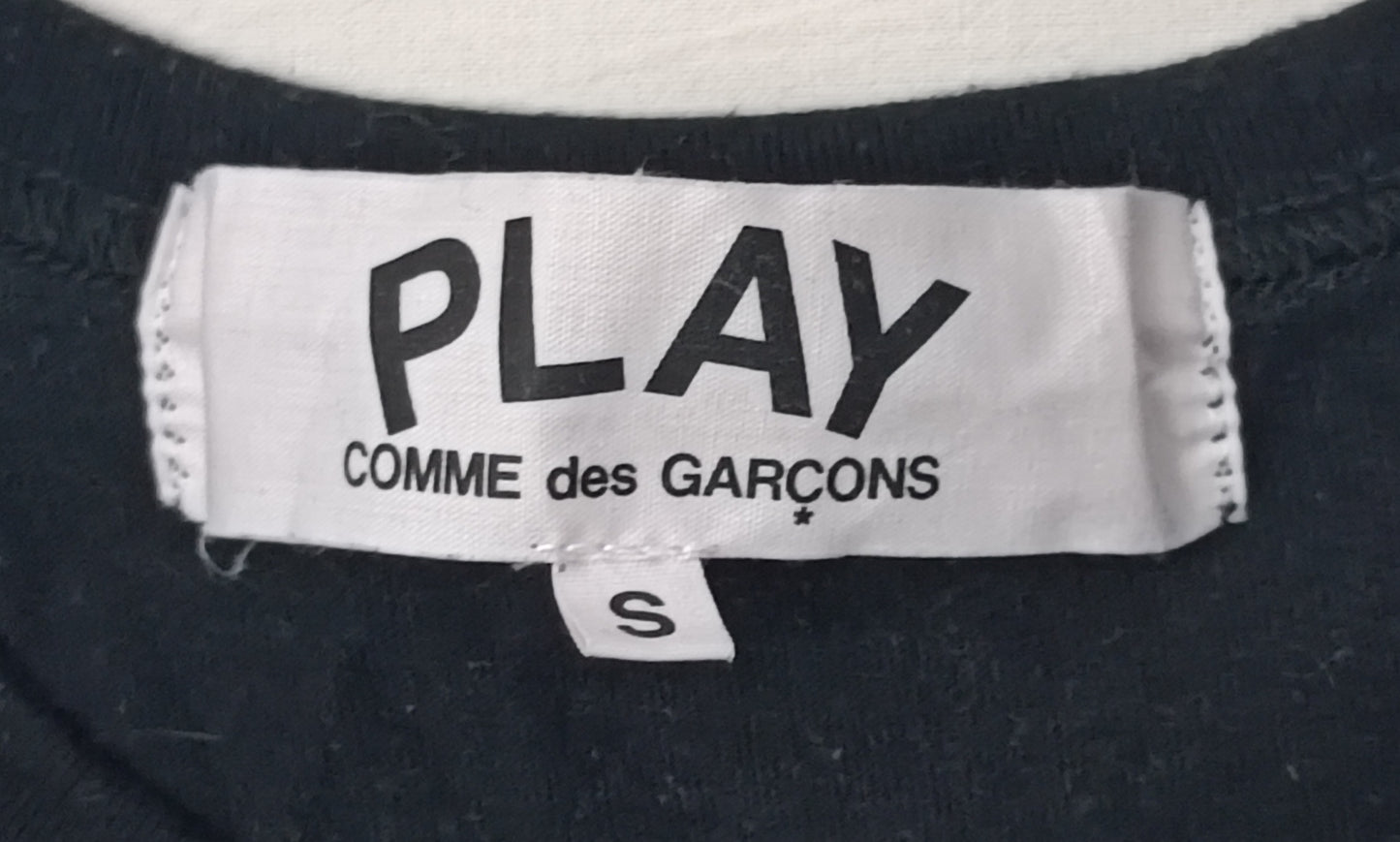(ДАМСКО) (S) Comme des Garcons Play Long Sleeve Shirt блуза