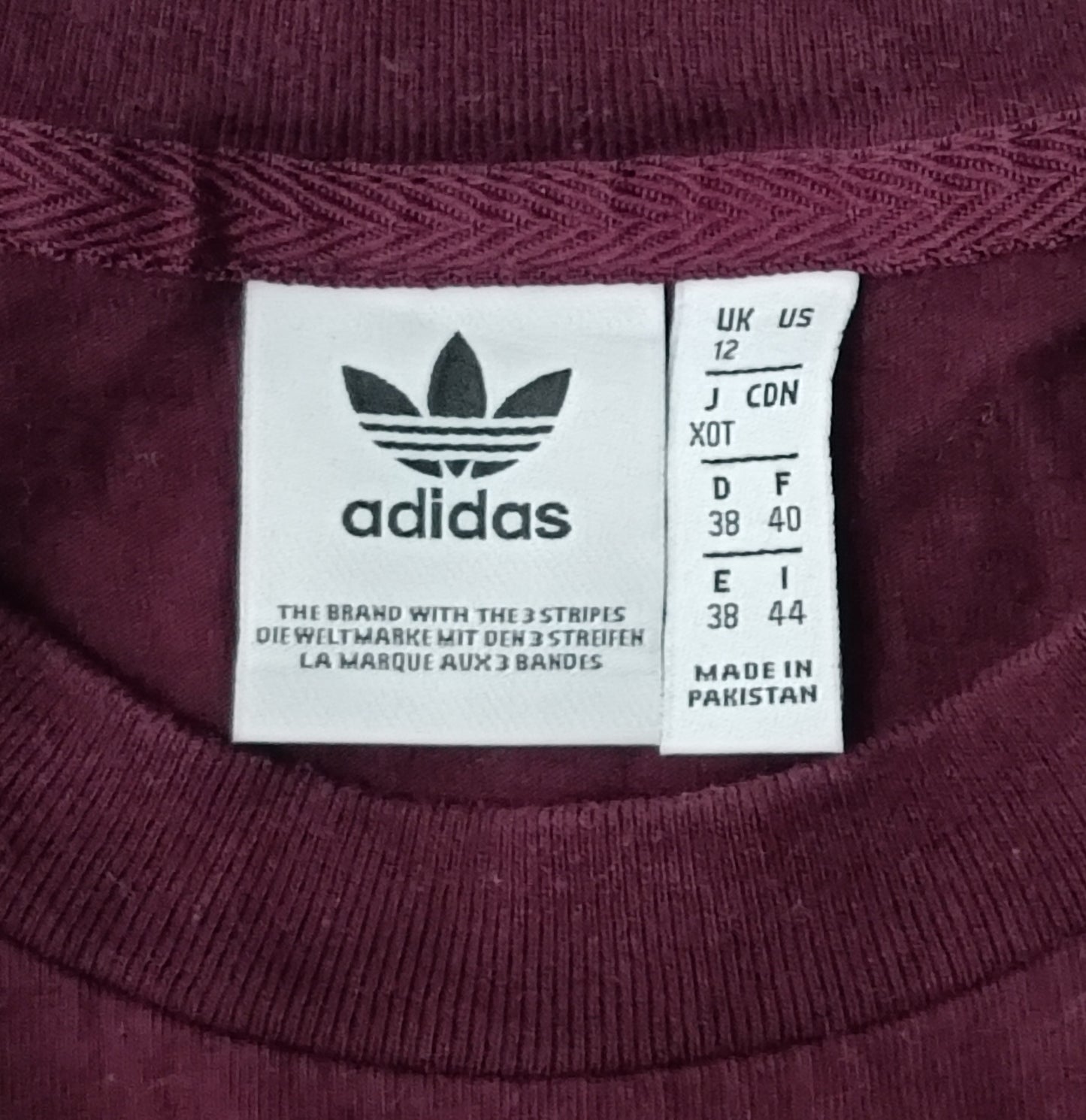 (ДАМСКО) (S) Adidas Originals Trefoil Tee тениска