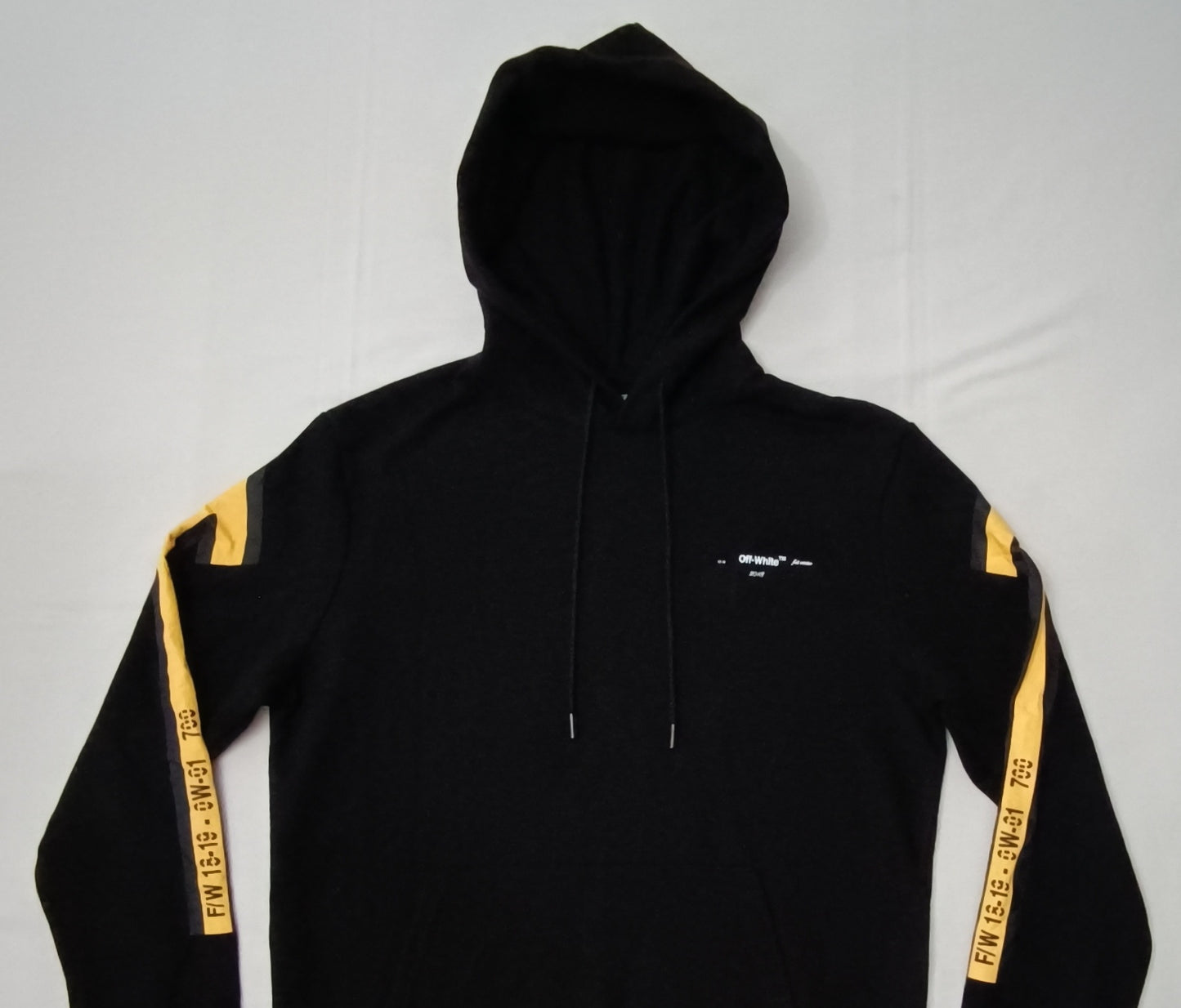 (L) Off-White Sweatshirt горнище