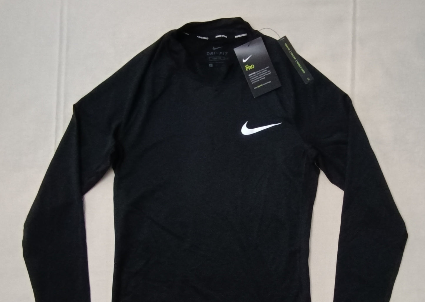 (S) Nike PRO DRI-FIT Tight Fit Long Sleeve блуза
