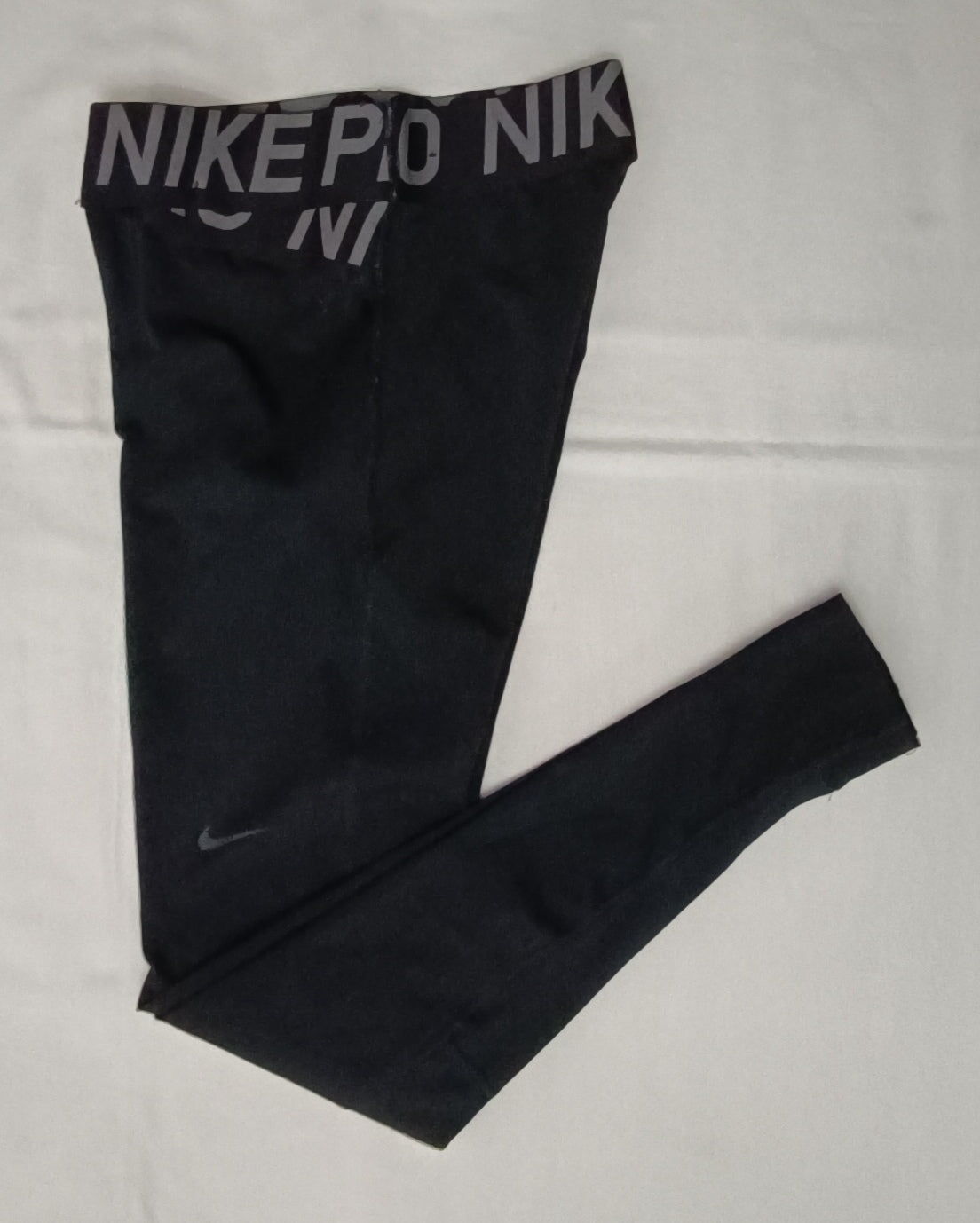 (ДАМСКО) (S) Nike PRO DRI-FIT Twist Tights клин