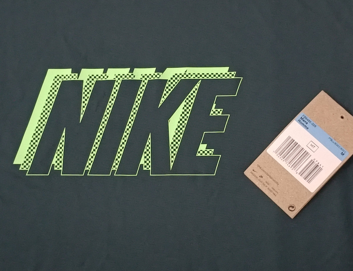 (M) Nike DRI-FIT Tee тениска