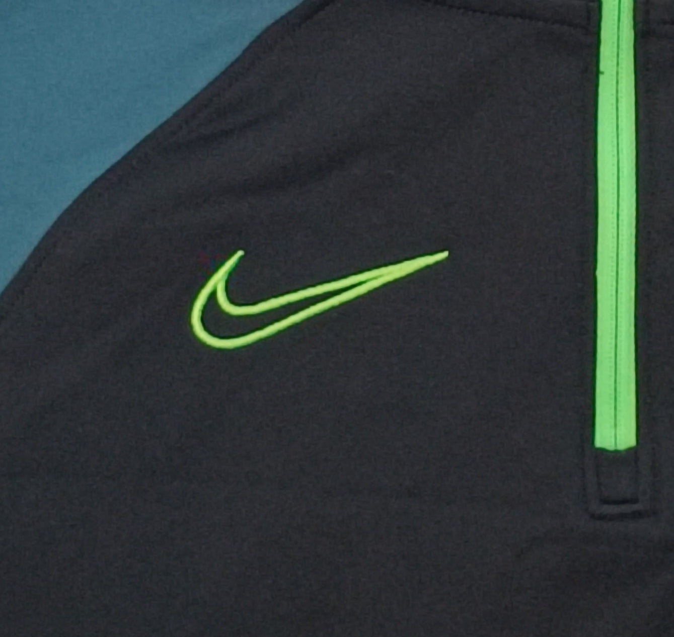 (ДЕТСКО) (Ръст 147-158см) Nike DRI-FIT Strike Sweatshirt горнище