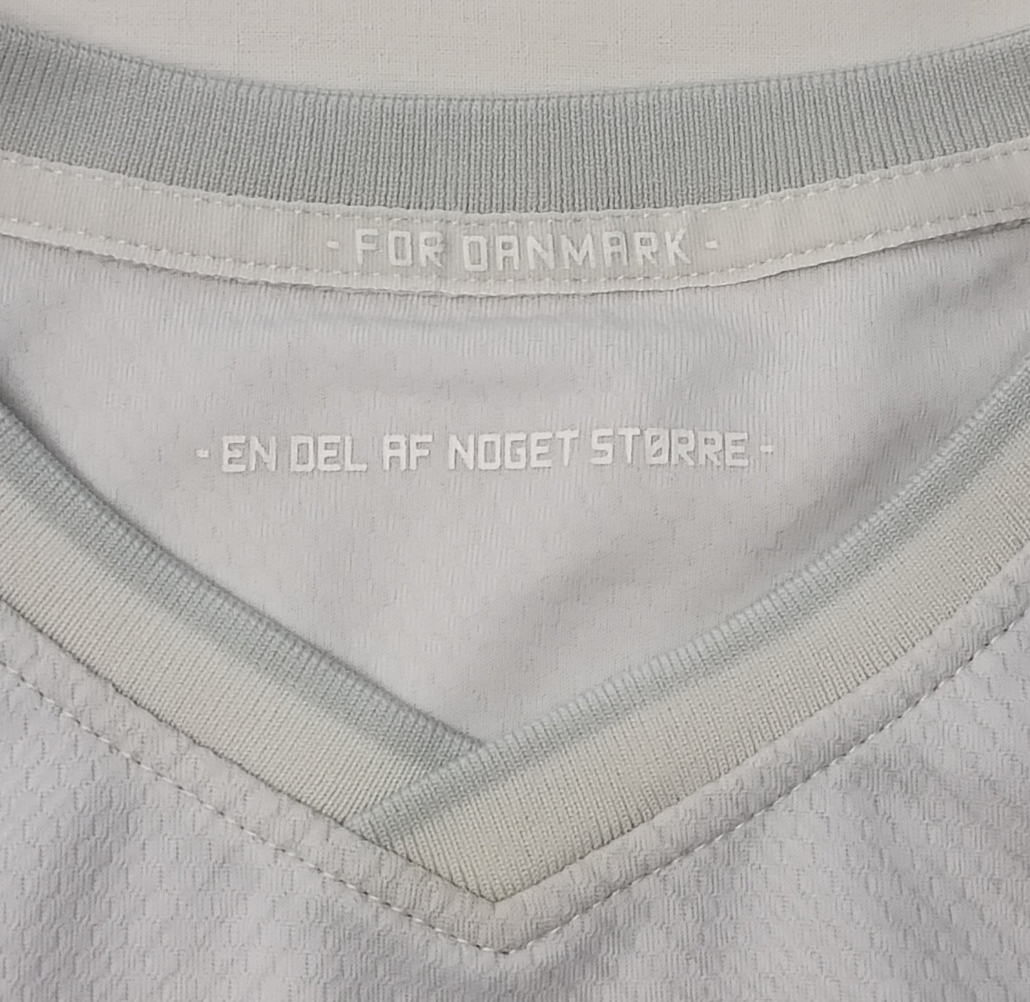 (ДЕТСКО) (Ръст 140-152см) Hummel Denmark 2022/23 Away Jersey