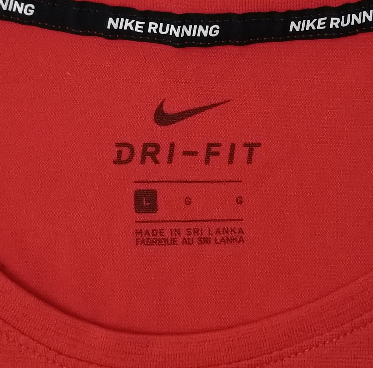 (L) Nike DRI-FIT тениска