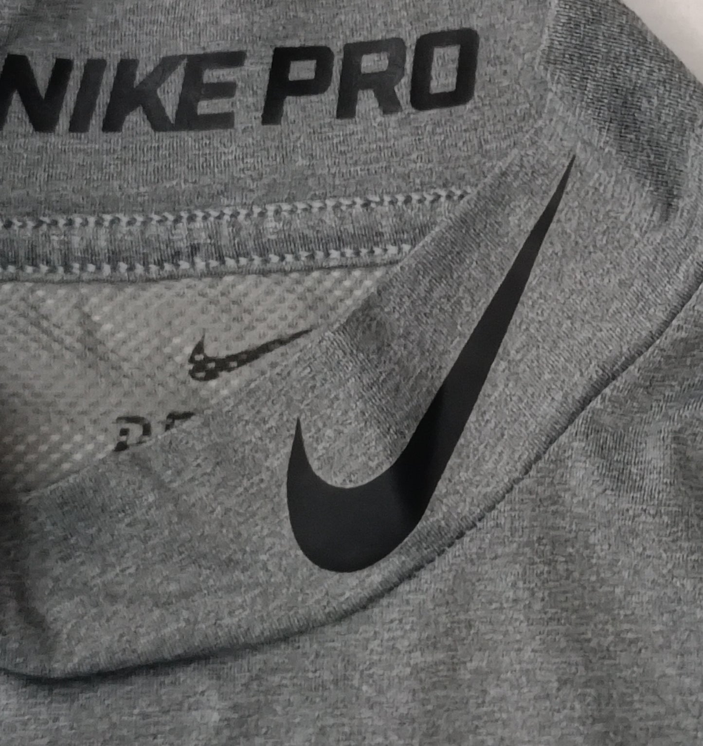 (M) Nike PRO DRI-FIT Compression блуза