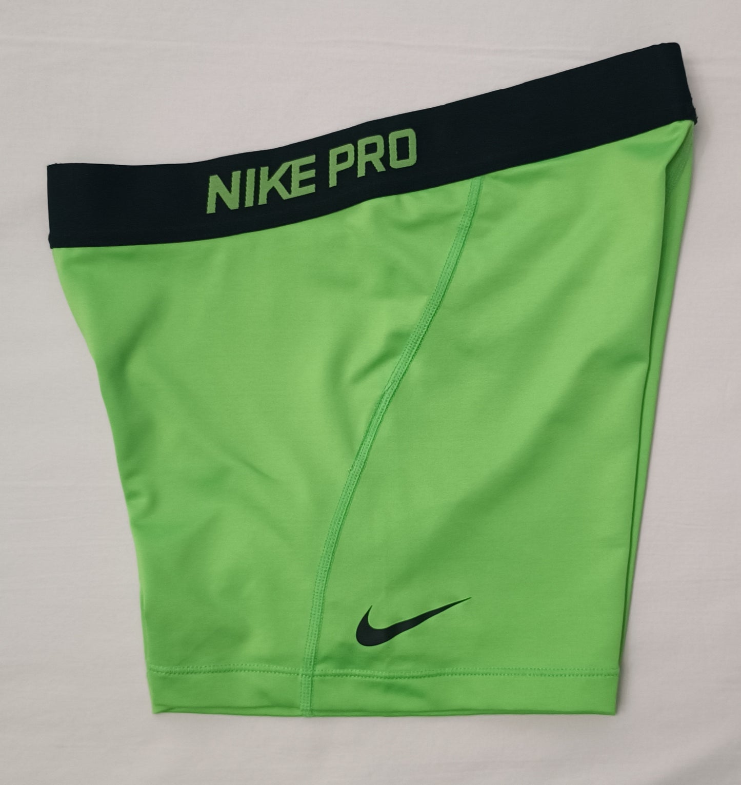 (ДАМСКО) (M) Nike PRO DRI-FIT Shorts клин