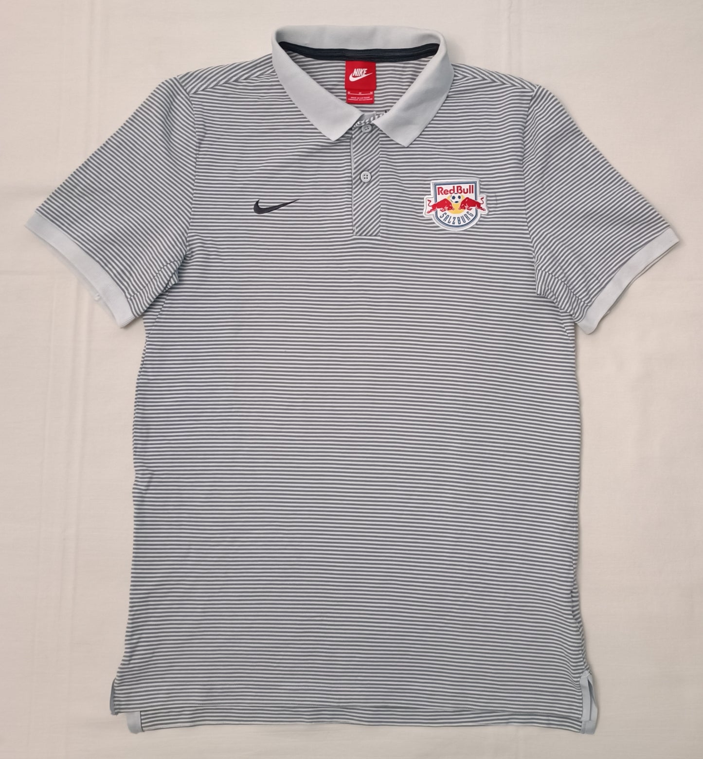 (M) Nike Red Bull Salzburg Polo Shirt тениска