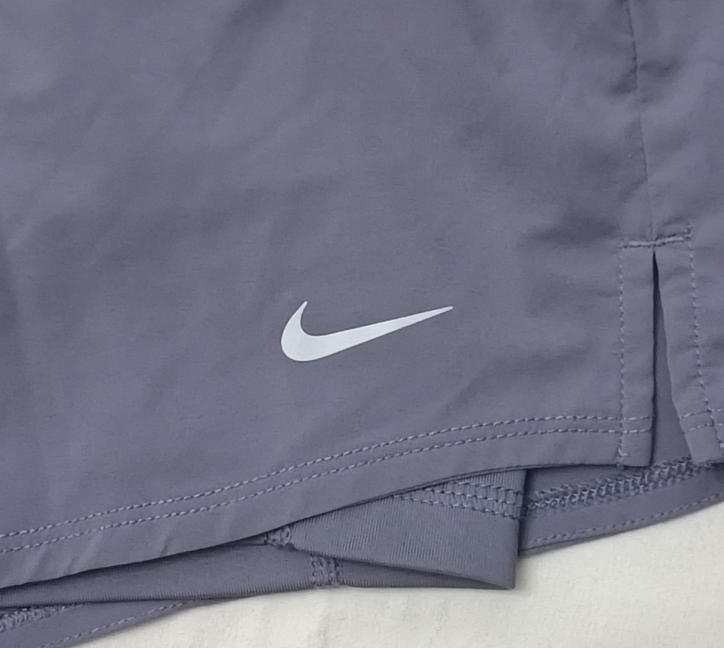 (ДАМСКО) (S) Nike DRI-FIT 2in1 Shorts шорти с клин 2в1