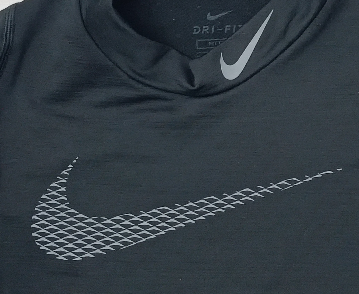 (ДЕТСКО) (Ръст 137-147см) Nike PRO DRI-FIT Hyperwarm Long Sleeve блуза