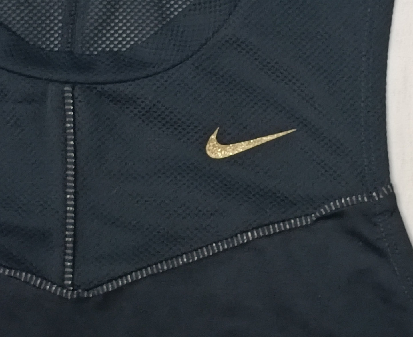 (ДАМСКО) (S) Nike DRI-FIT Tank Top потник