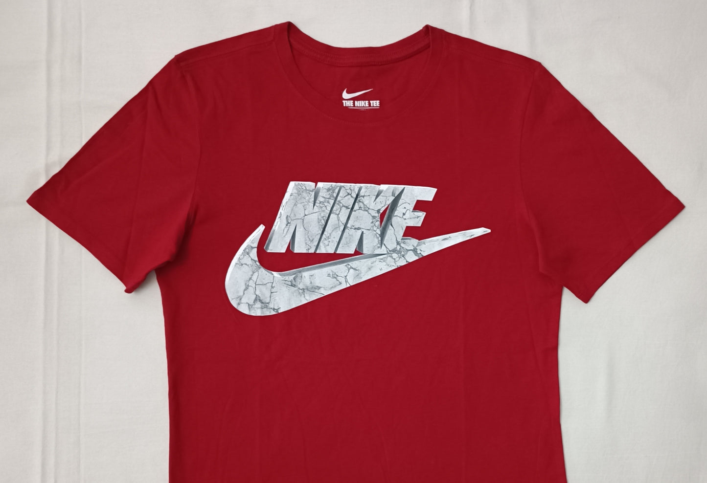 (S) Nike Sportswear Tee тениска