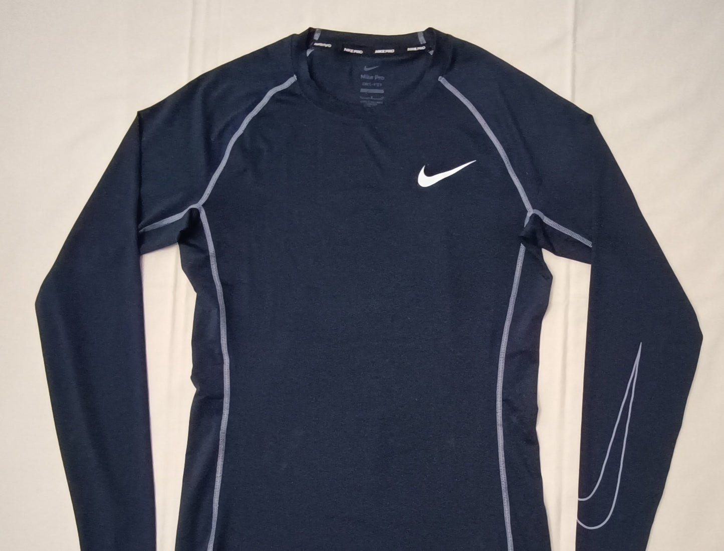 (L) Nike PRO DRI-FIT Tight Fit Long Sleeve Top блуза