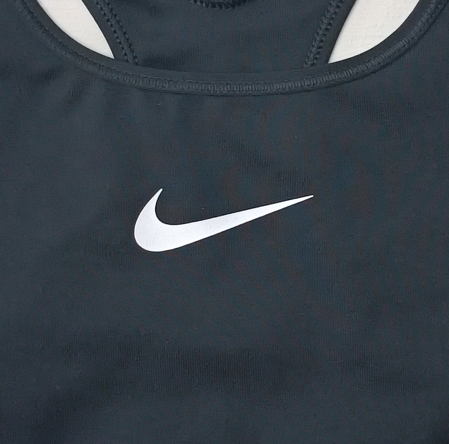 (ДАМСКО) (M) Nike DRI-FIT Bra бюстие