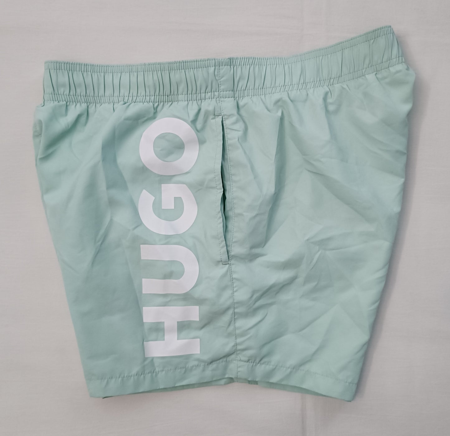 (M) Hugo Boss Shorts шорти, бански