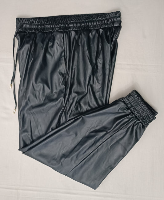 (ДАМСКО) (L, 44) Boutique Moschino Pants панталон, долнище