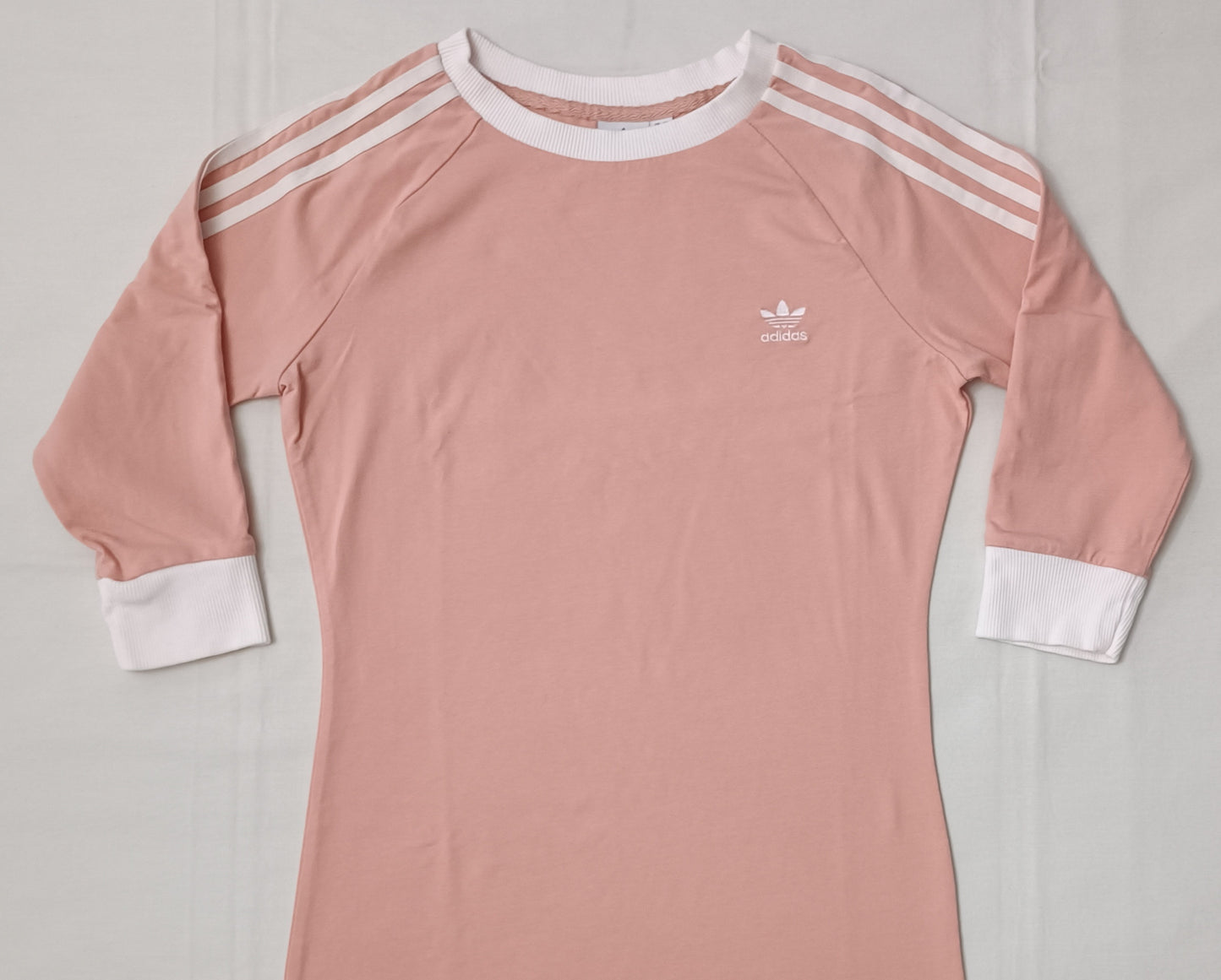 (ДАМСКО) (M) Adidas Originals рокля