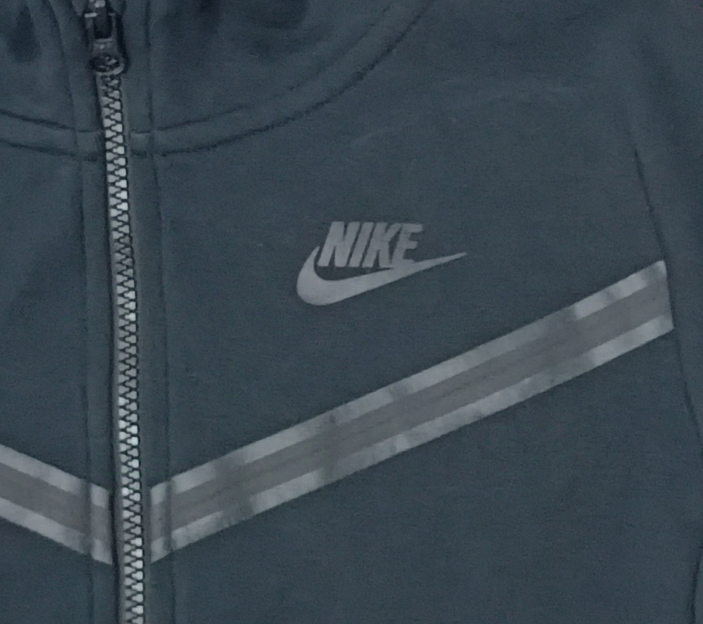 (ДЕТСКО) (Ръст 137-147см) Nike Tech Fleece Sweatshirt горнище