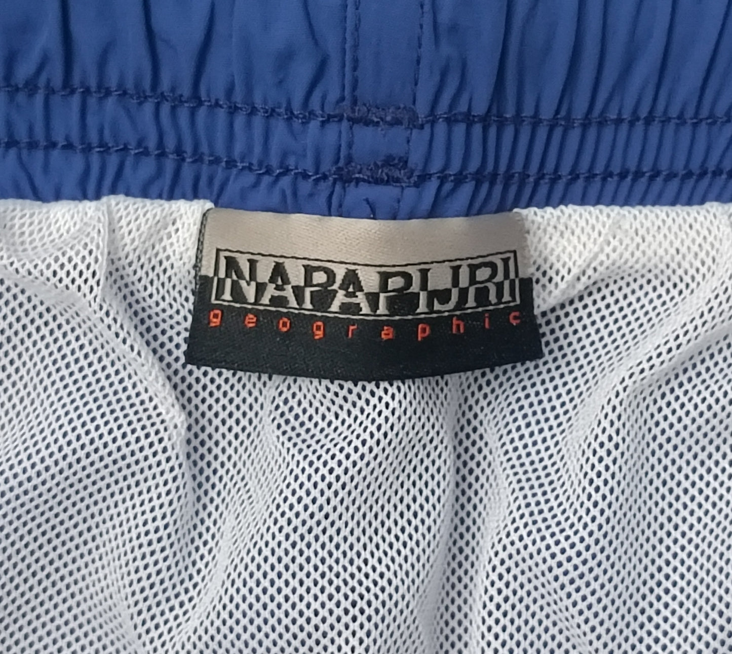(L) Napapijri Shorts шорти