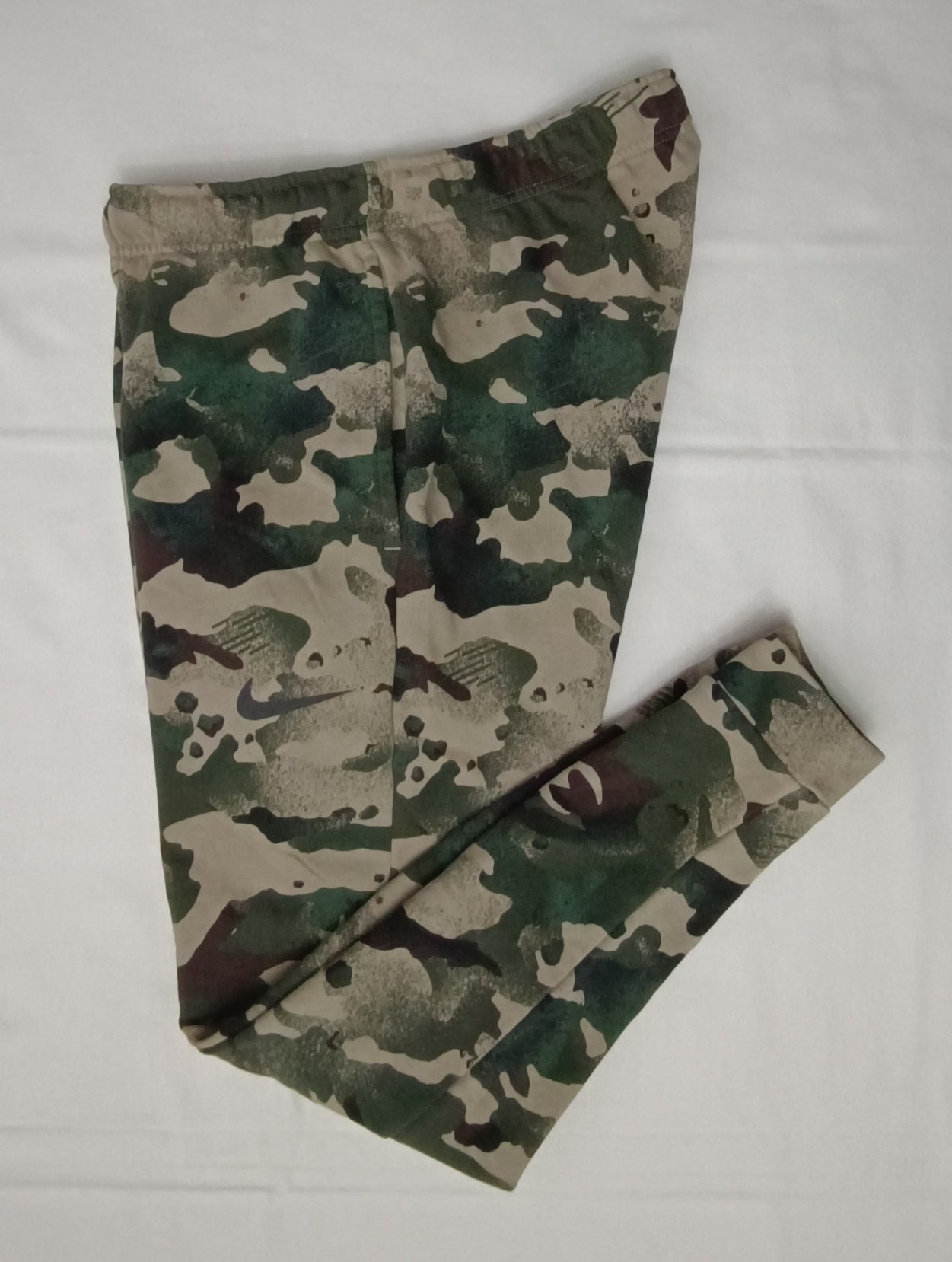 (S) Nike DRI-FIT Camouflage Sweatpants долнище