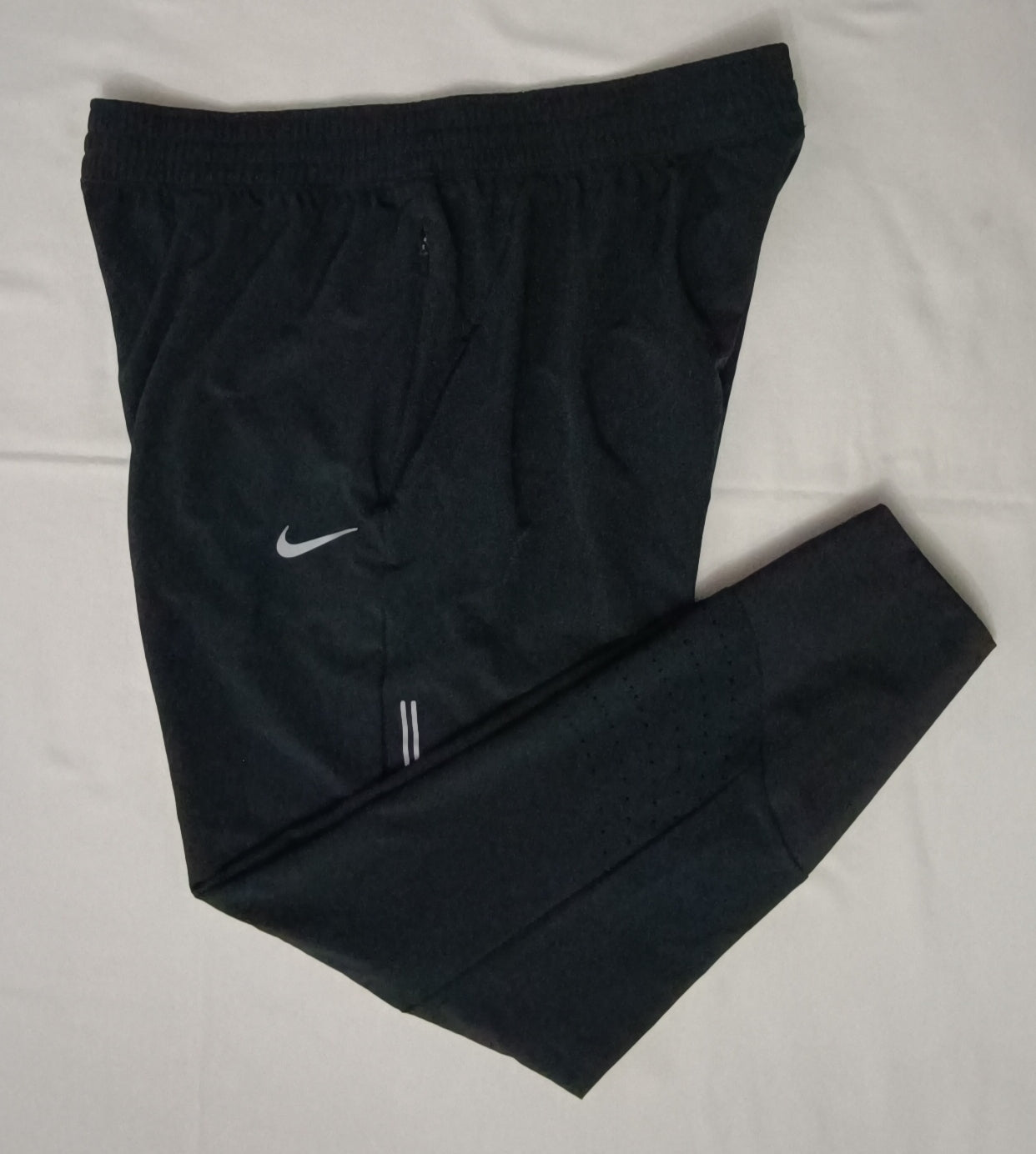 (ДАМСКО) (L) Nike Swift DRI-FIT Pants долнище