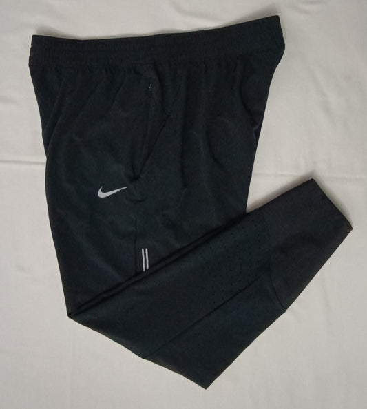 (ДАМСКО) (L) Nike Swift DRI-FIT Pants долнище