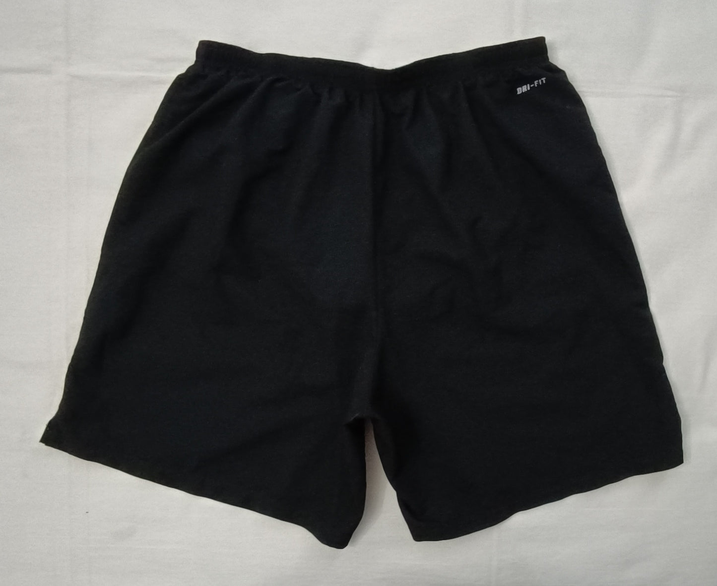 (M) Nike DRI-FIT Shorts шорти