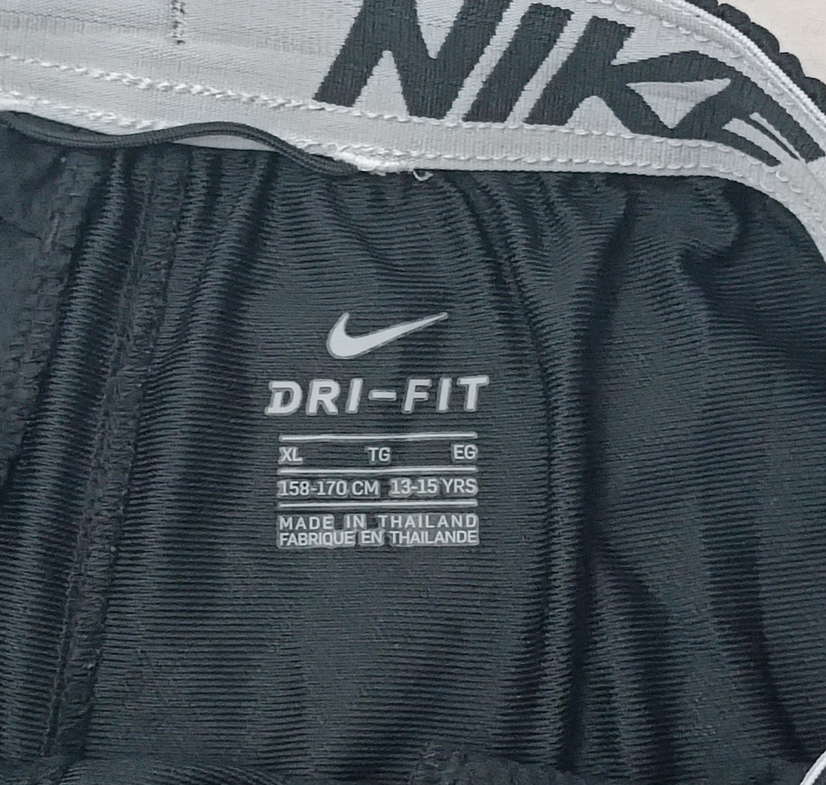 (ДЕТСКО) (Ръст 158-170см) Nike DRI-FIT Swoosh Shorts шорти