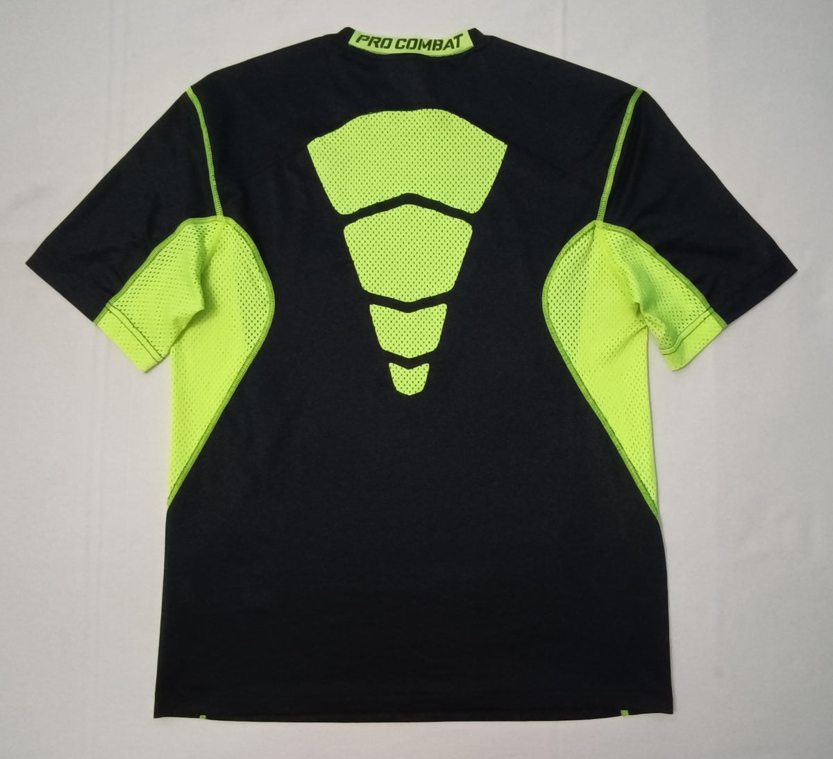 (M) Nike PRO Combat DRI-FIT Tee тениска