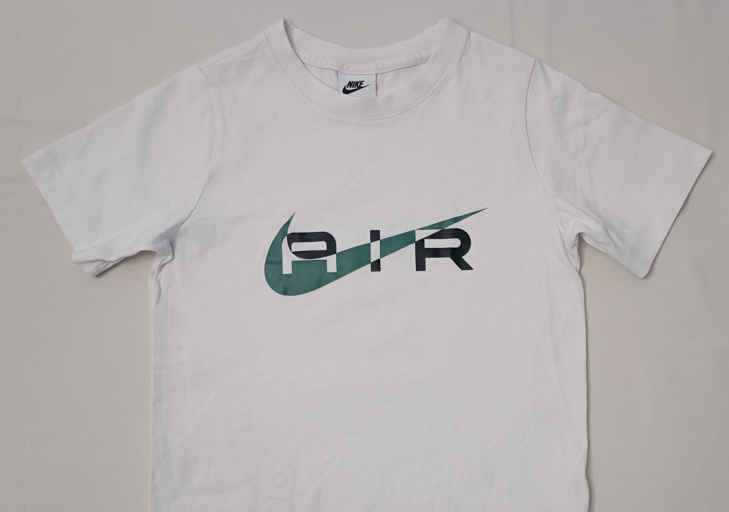 (ДЕТСКО) (Ръст 137-147см) Nike Sportswear Tee тениска