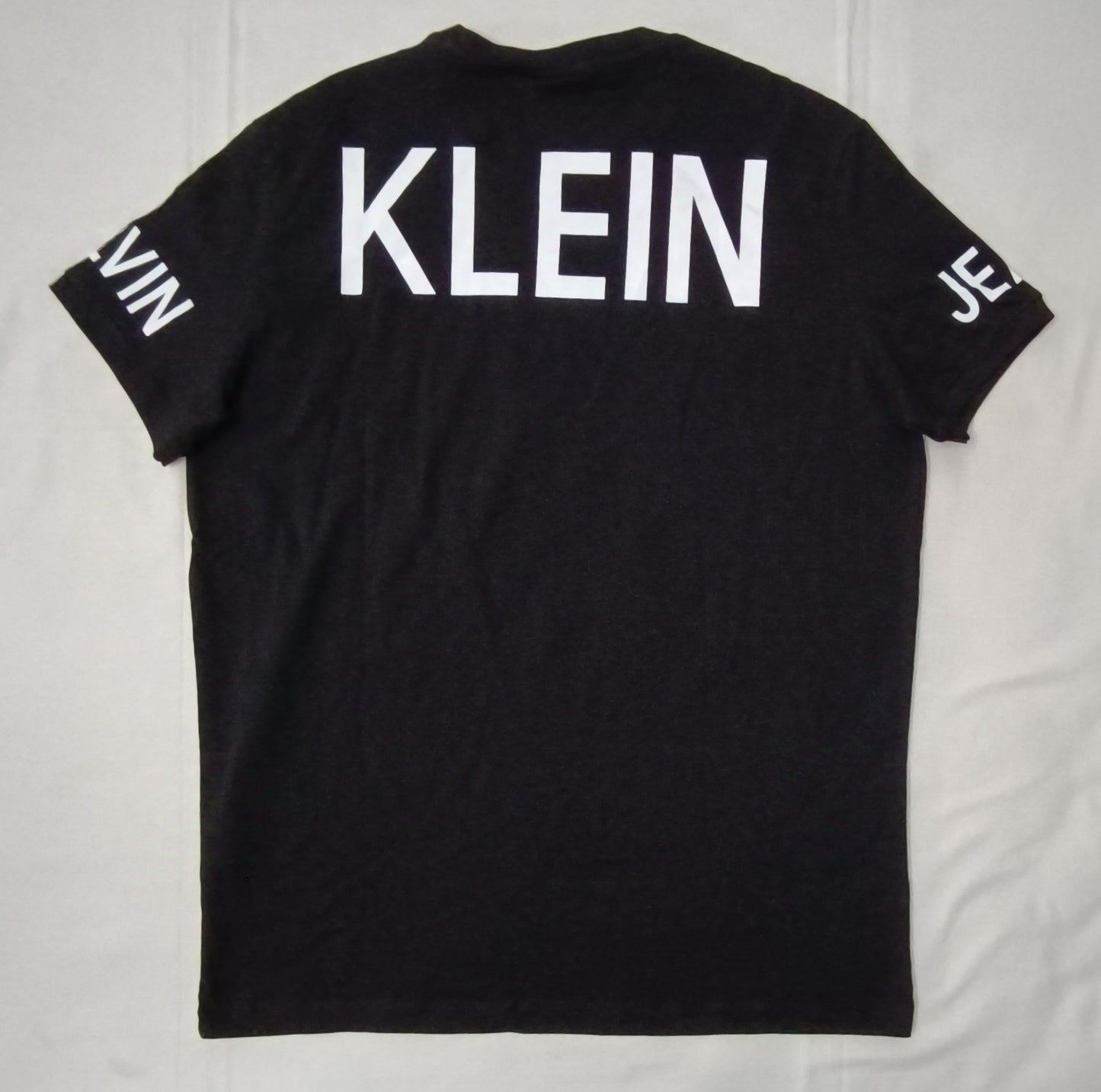 (L) Calvin Klein Jeans Logo T-Shirt тениска