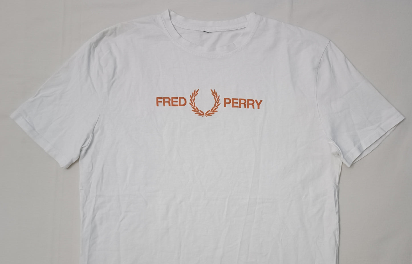 (L) Fred Perry Shirt тениска