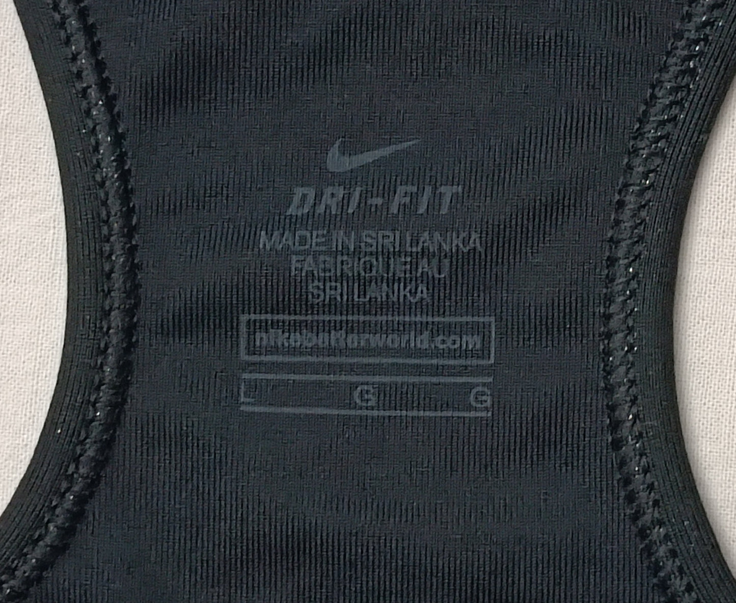 (ДАМСКО) (L) Nike DRI-FIT Bra бюстие
