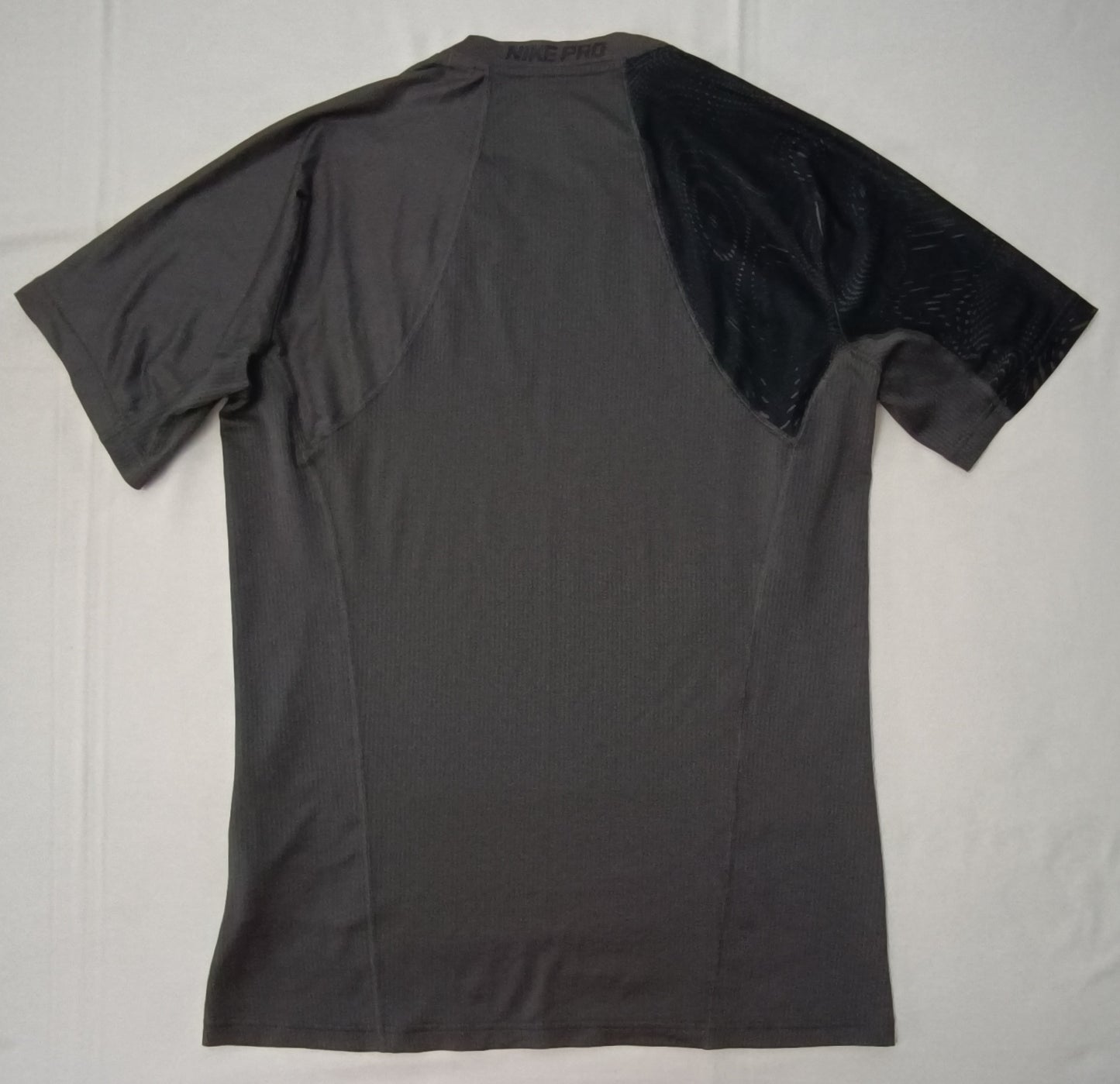 (M) Nike PRO DRI-FIT Hypercool Tee тениска
