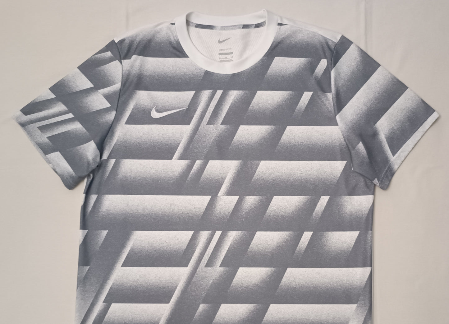 (XL) Nike DRI-FIT Tee тениска