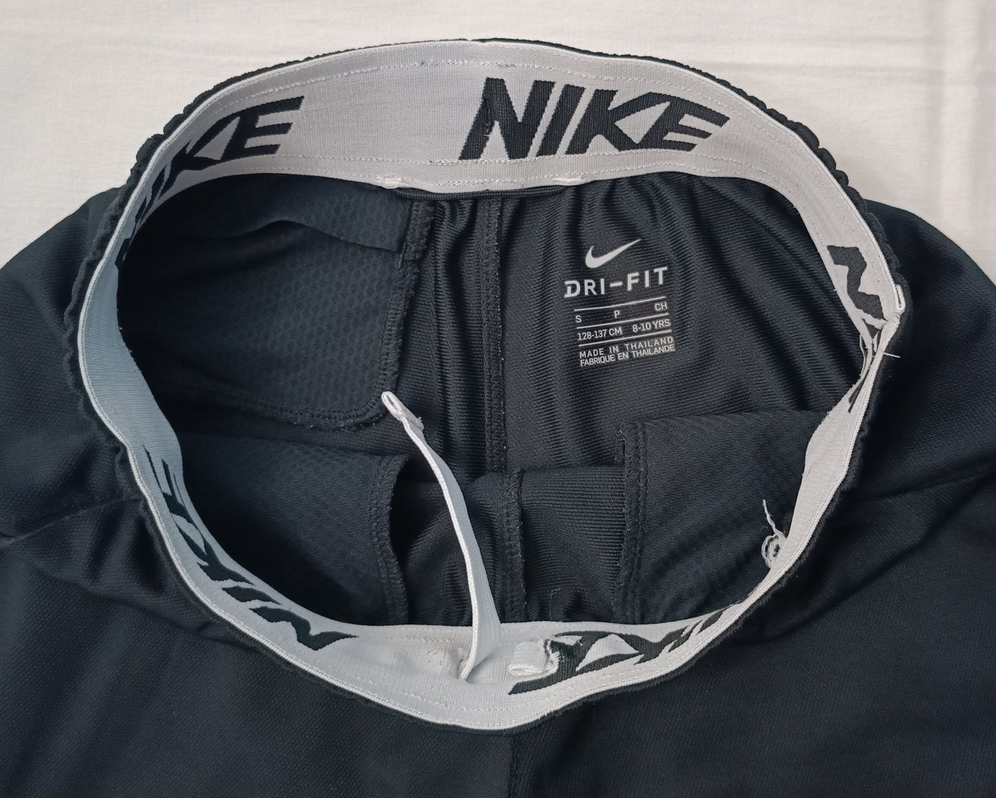 (ДЕТСКО) (Ръст 128-137см) Nike DRI-FIT Swoosh Shorts шорти