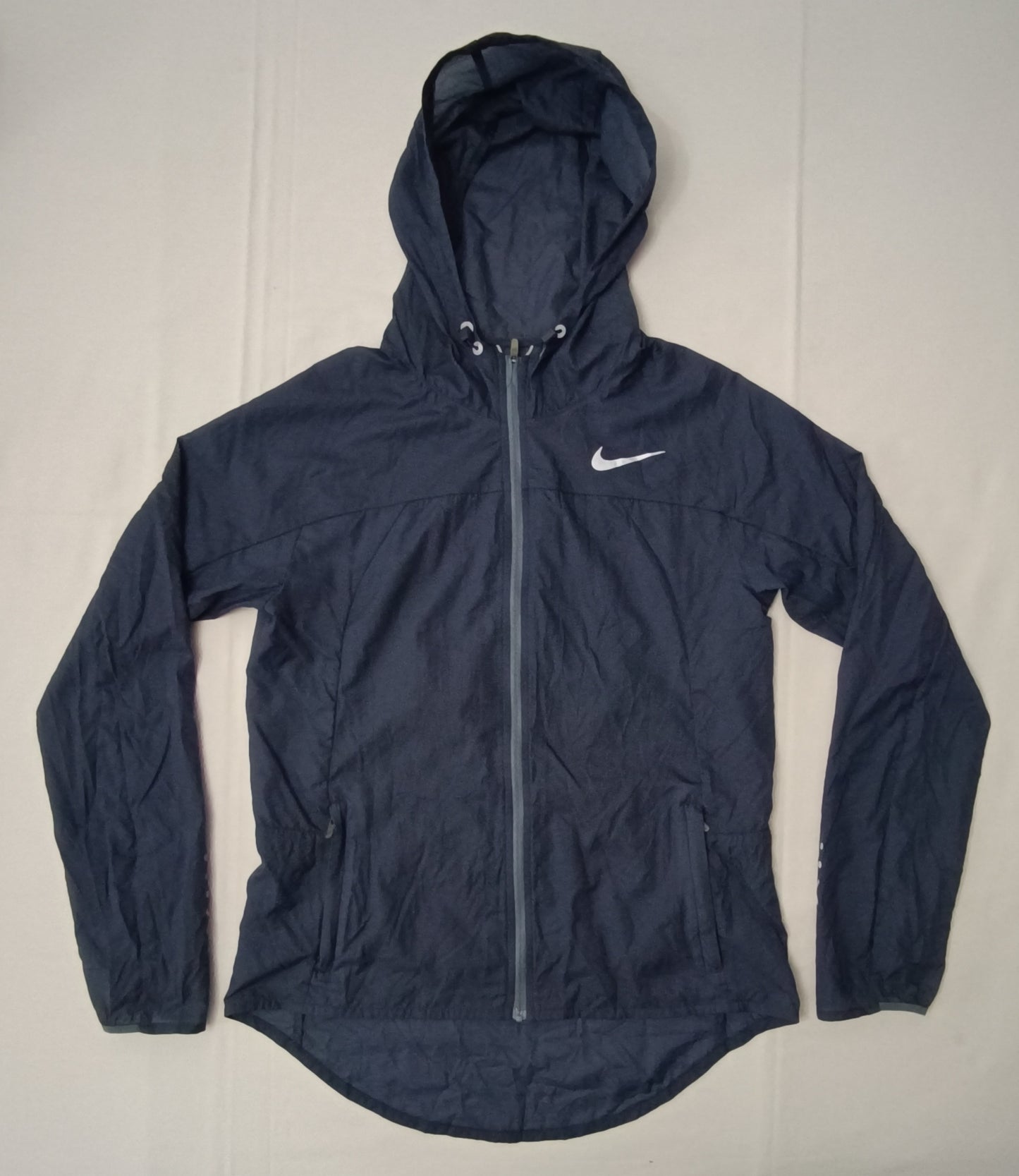 (ДАМСКО) (S) Nike Impossibly Light Jacket яке