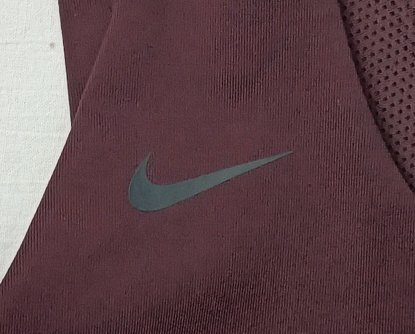 (ДАМСКО) (S) Nike DRI-FIT Bra бюстие, бански