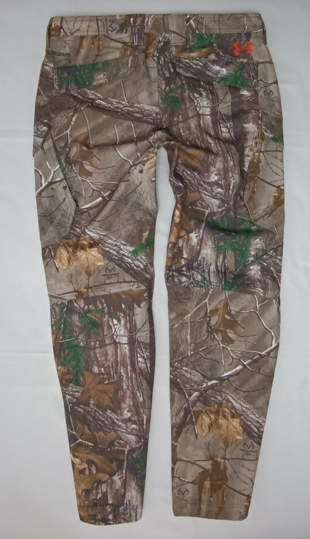 (L) Under Armour UA Camouflage Pants долнище