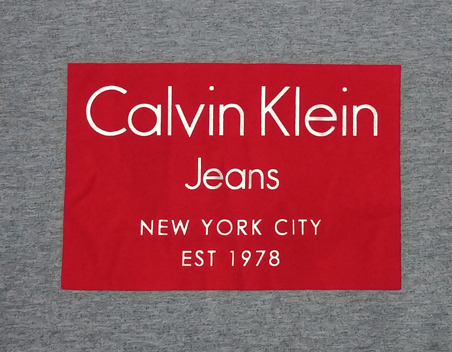 (ДАМСКО) (M) Calvin Klein Jeans Sweatshirt горнище