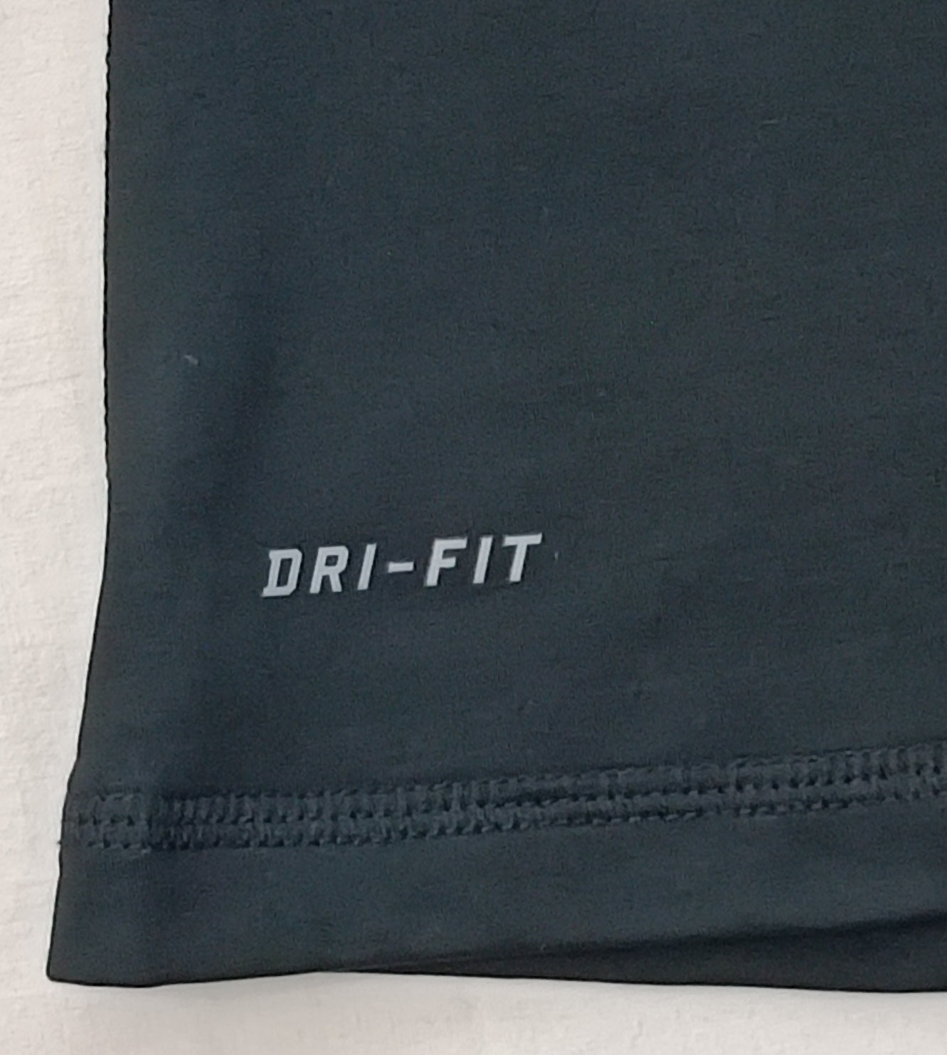 (ДАМСКО) (L) Nike PRO Combat DRI-FIT Shield Hyperwarm Sweatshirt горнище