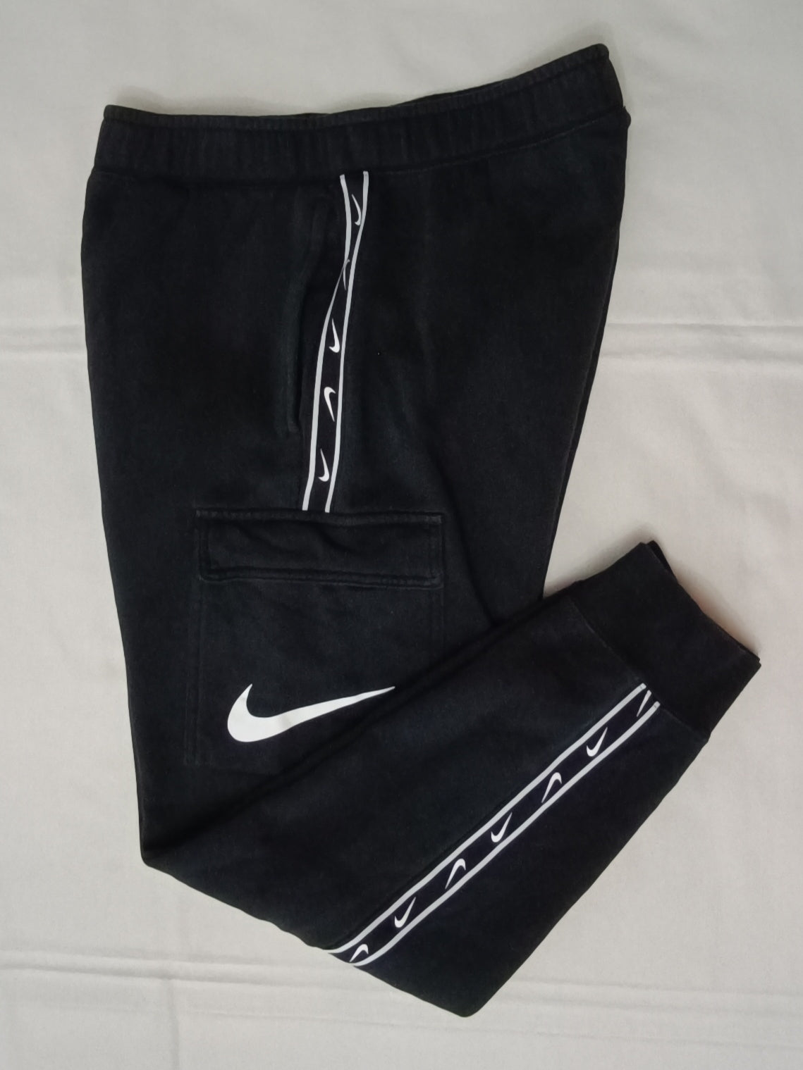 (M) Nike NSW Repeat Cargo Fleece Sweatpants долнище