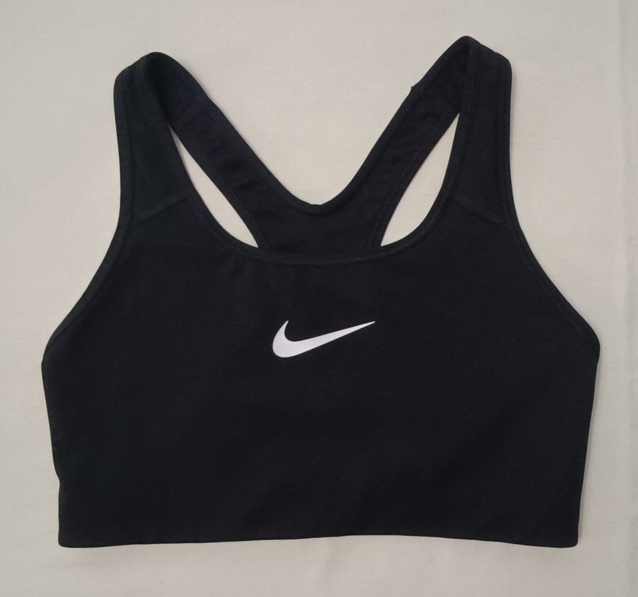 (ДАМСКО) (M) Nike DRI-FIT Bra бюстие