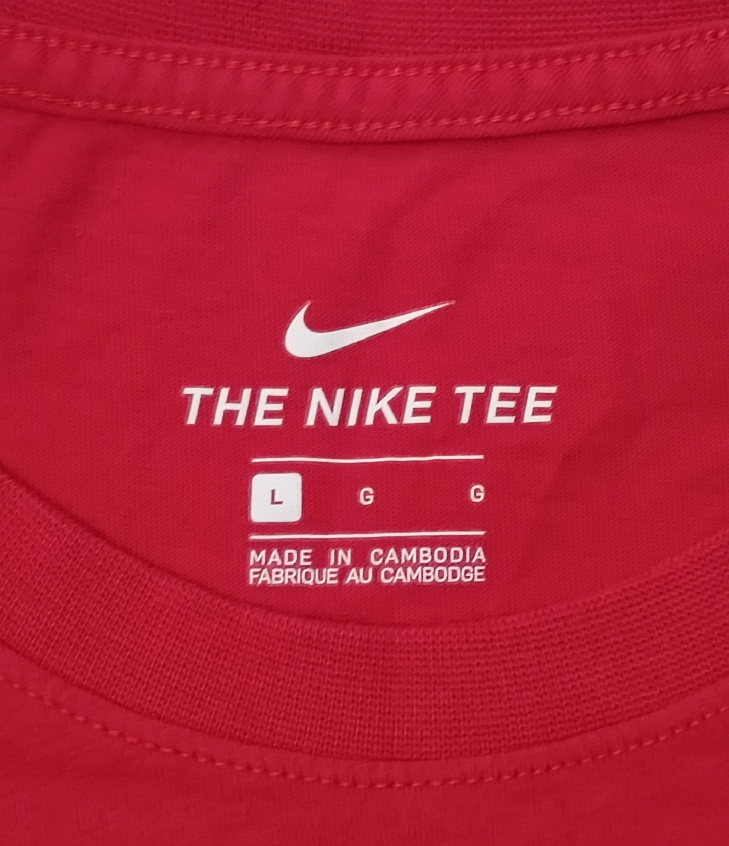 (L) Nike Sportswear Tee тениска