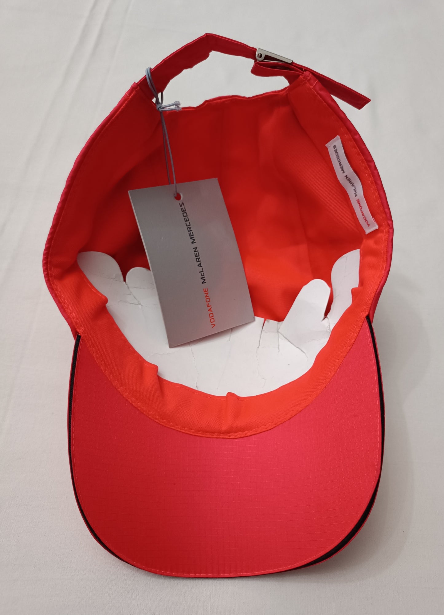 Vodafone McLaren Mercedes Alonso Formula 1 Cap шапка