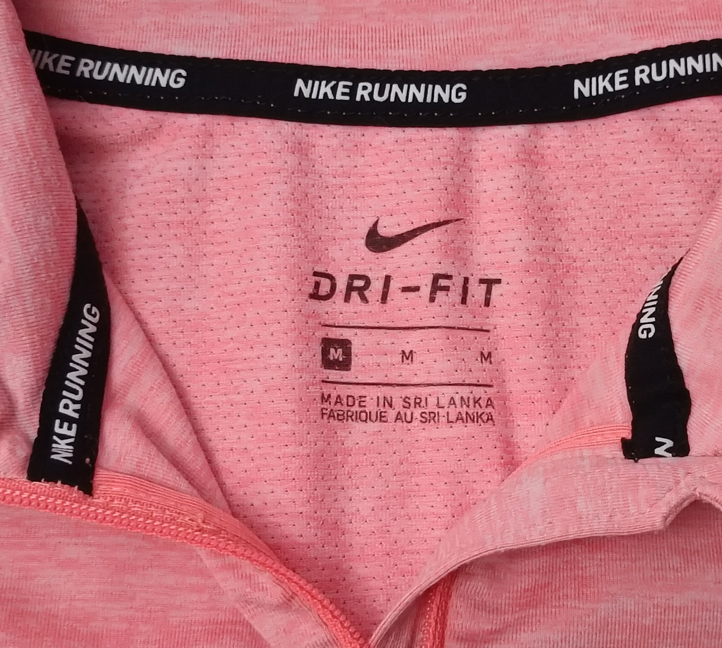 (ДАМСКО) (M) Nike DRI-FIT Top горнище