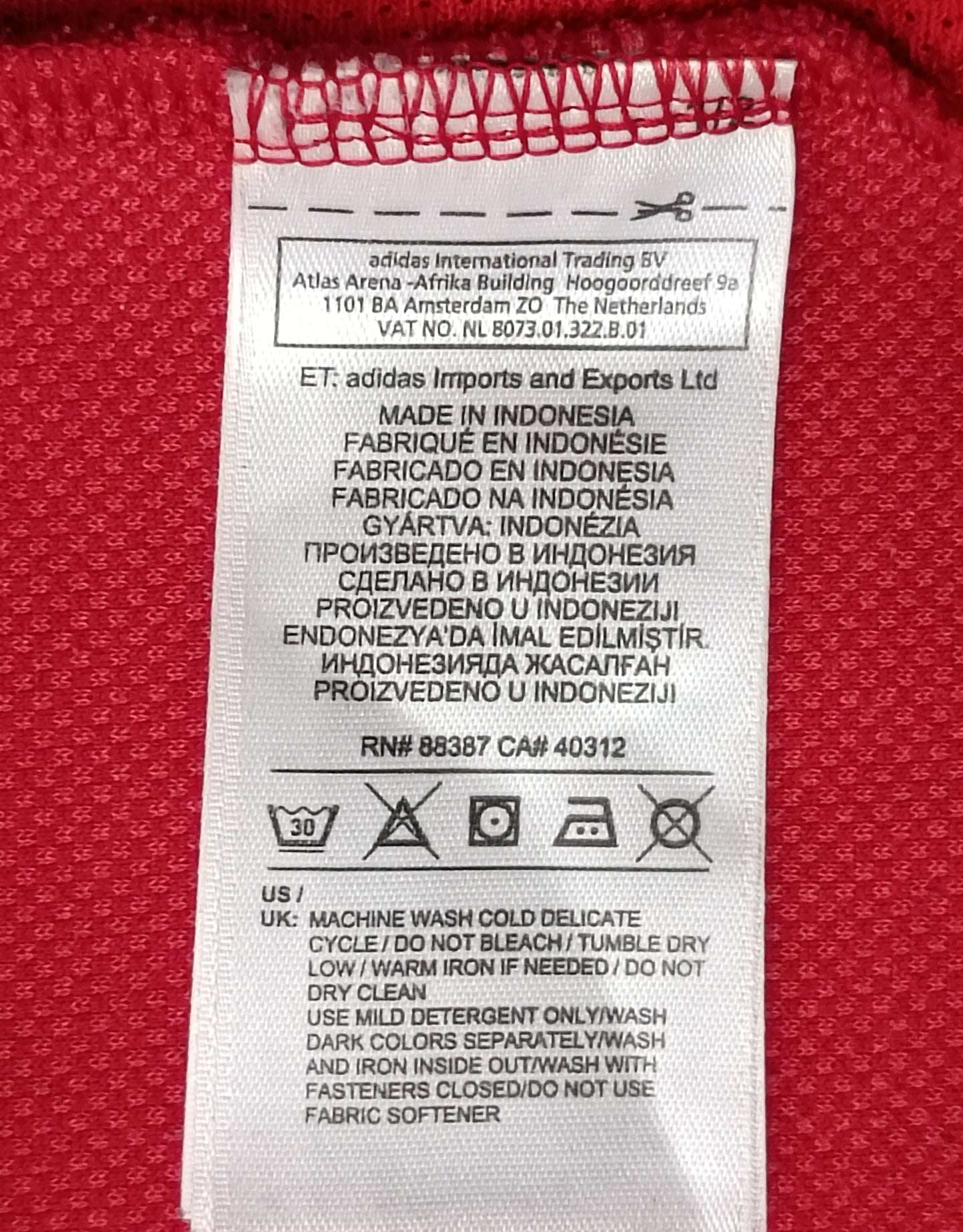 (M) Adidas Real Madrid Z.N.E Hoodie горнище