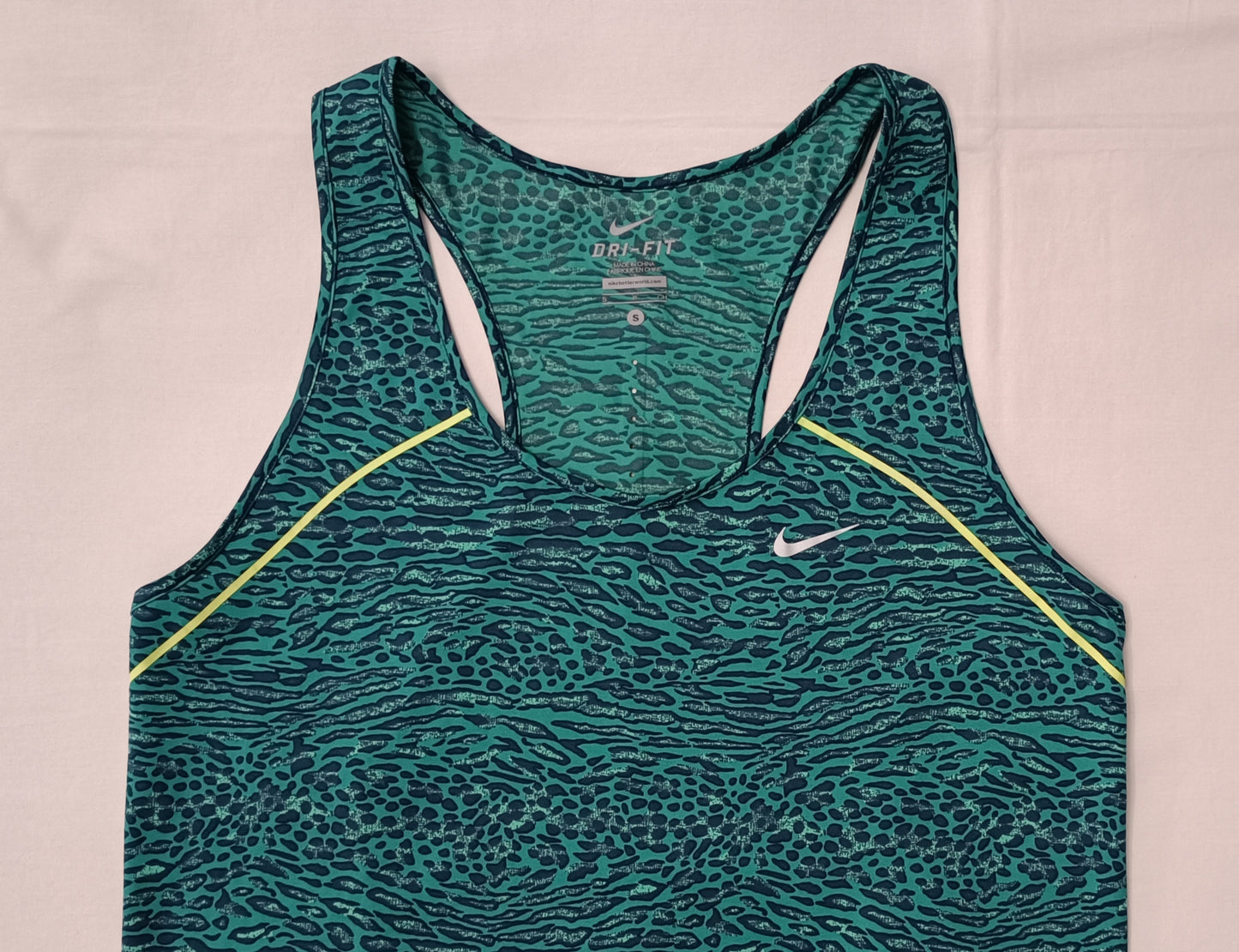 (ДАМСКО) (S) Nike DRI-FIT Tank Top потник