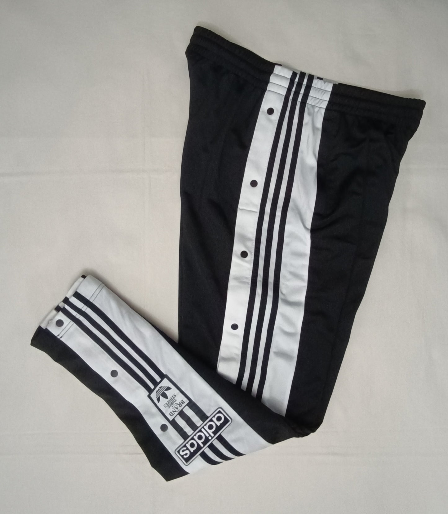 (ДАМСКО) (M) Adidas Originals Adibreak Pants долнище