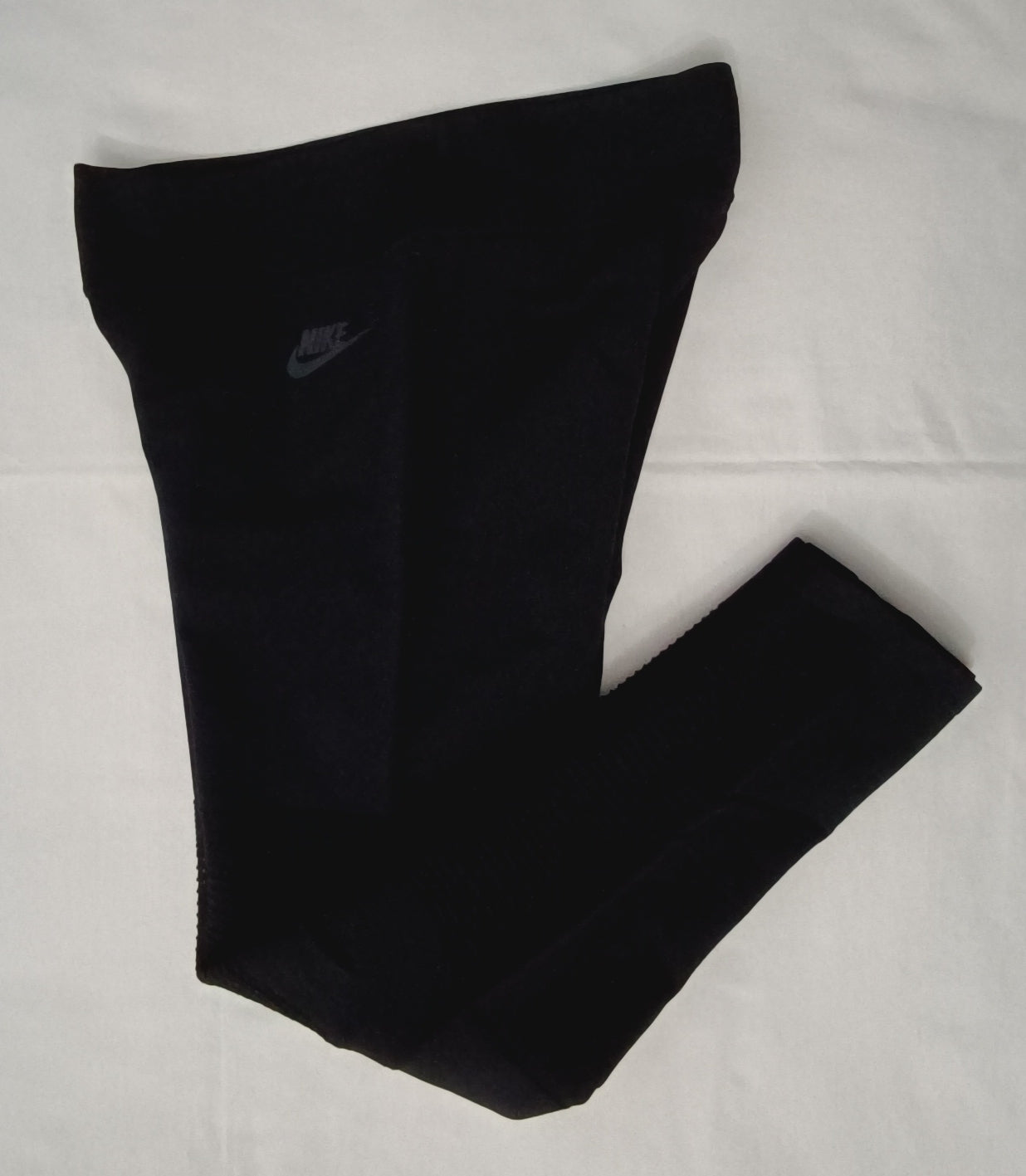 (ДАМСКО) (L) Nike Tech Knit Leggings клин